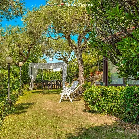 Sister's House, Terre Marine Apartman Lerici
